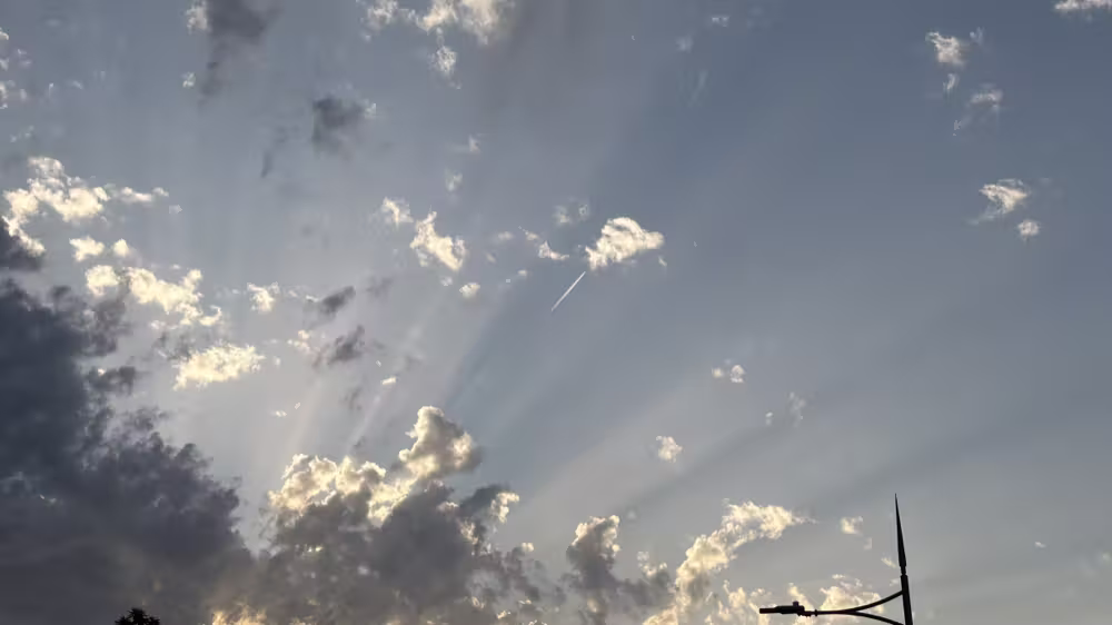 Sun rays through the clouds